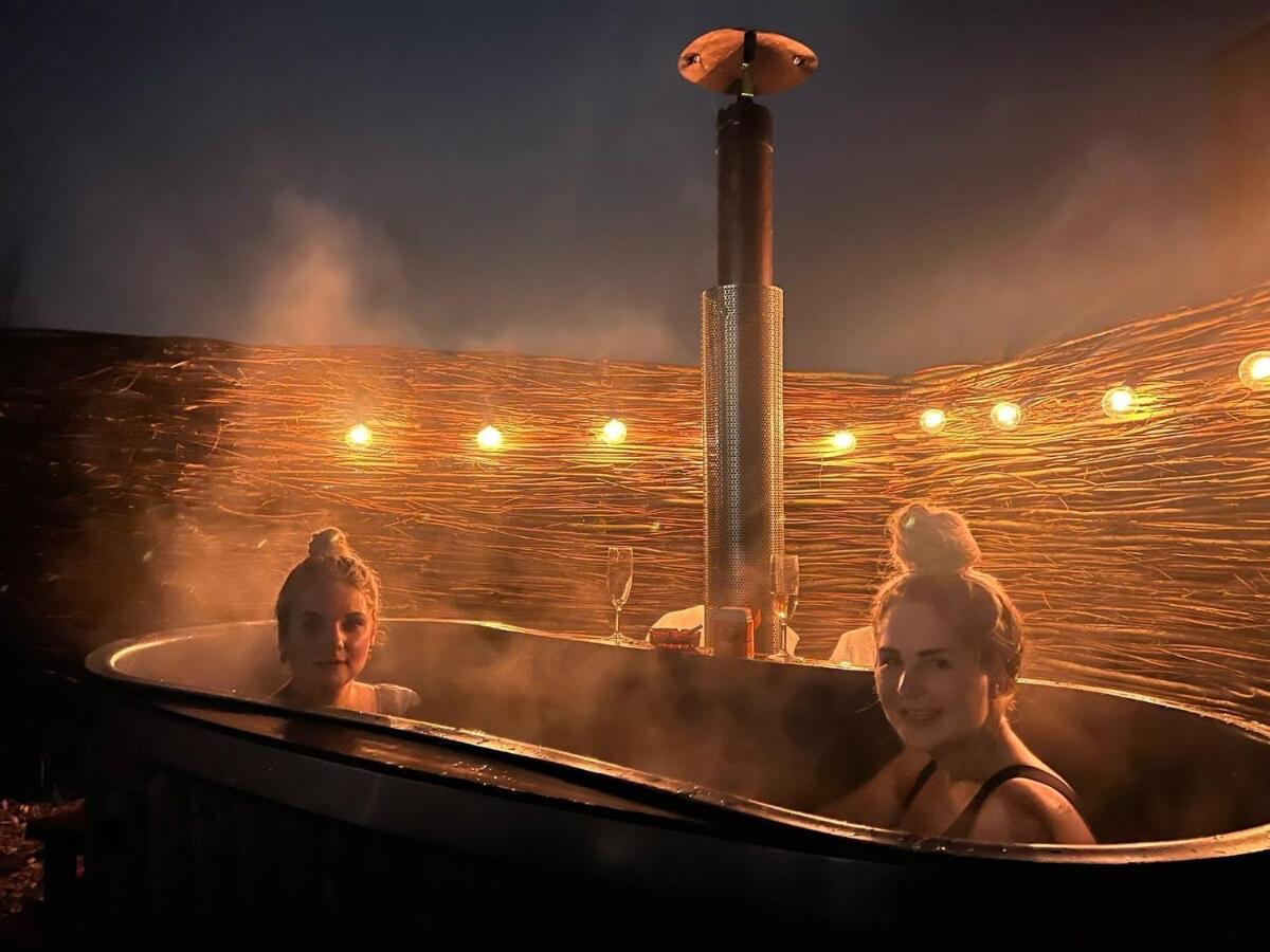 Bed & Wellness Klein Knorrestein With Private Hottub And Sauna And Tandembike Rental Included In Price آلميره المظهر الخارجي الصورة