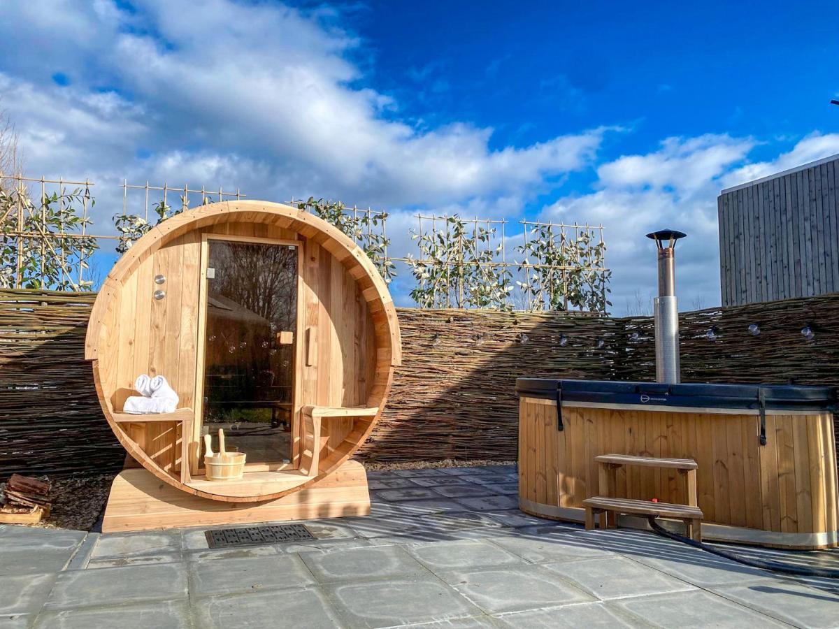 Bed & Wellness Klein Knorrestein With Private Hottub And Sauna And Tandembike Rental Included In Price آلميره المظهر الخارجي الصورة